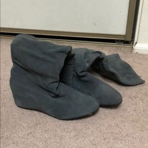 Grey suede slouch boots